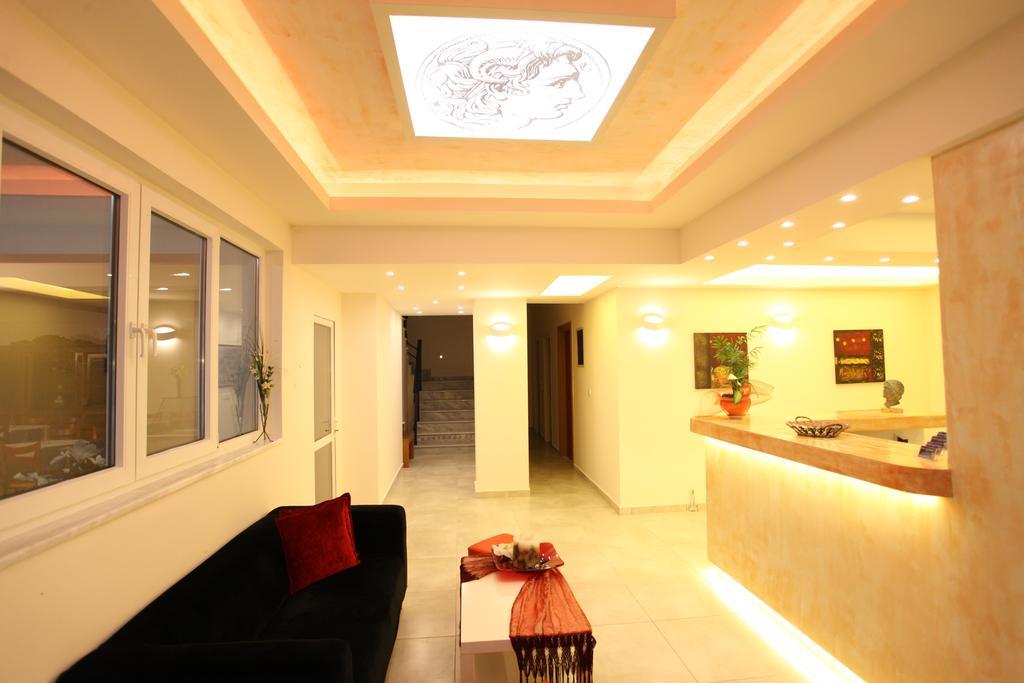 ניי פורי Hotel Alexandros מראה חיצוני תמונה