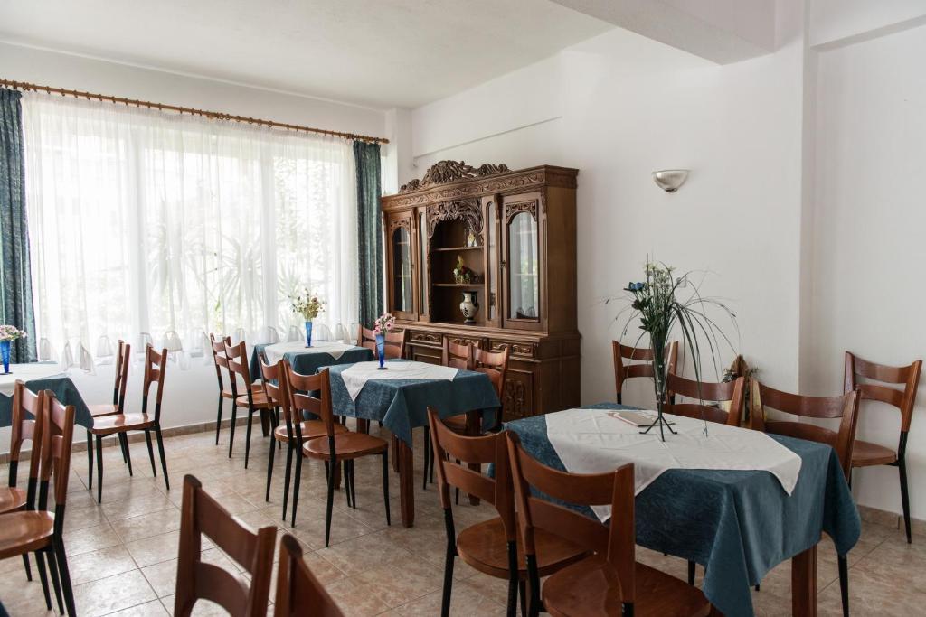 ניי פורי Hotel Alexandros מראה חיצוני תמונה